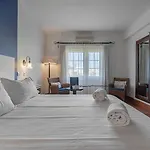 Charming & Dom Manuel I Adults Only بيت ضيافة