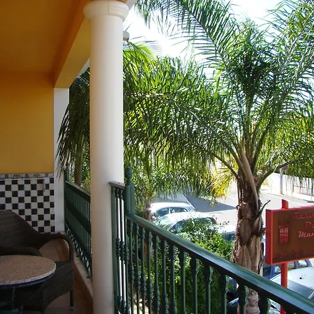 Charming & Dom Manuel I Adults Only לאגוּ‏ש