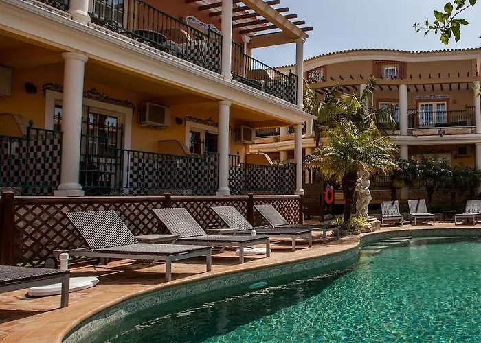 ゲストハウス Charming & Dom Manuel I Adults Only 4*