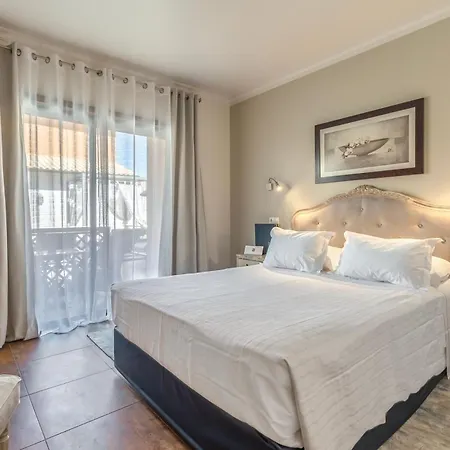 Charming & Dom Manuel I Adults Only Pensjonat 4*