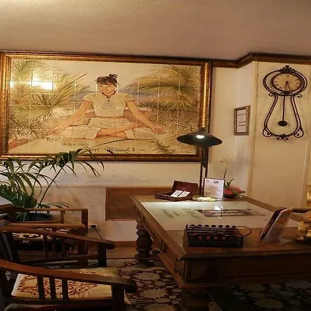 Charming & Dom Manuel I Adults Only ゲストハウス 4*